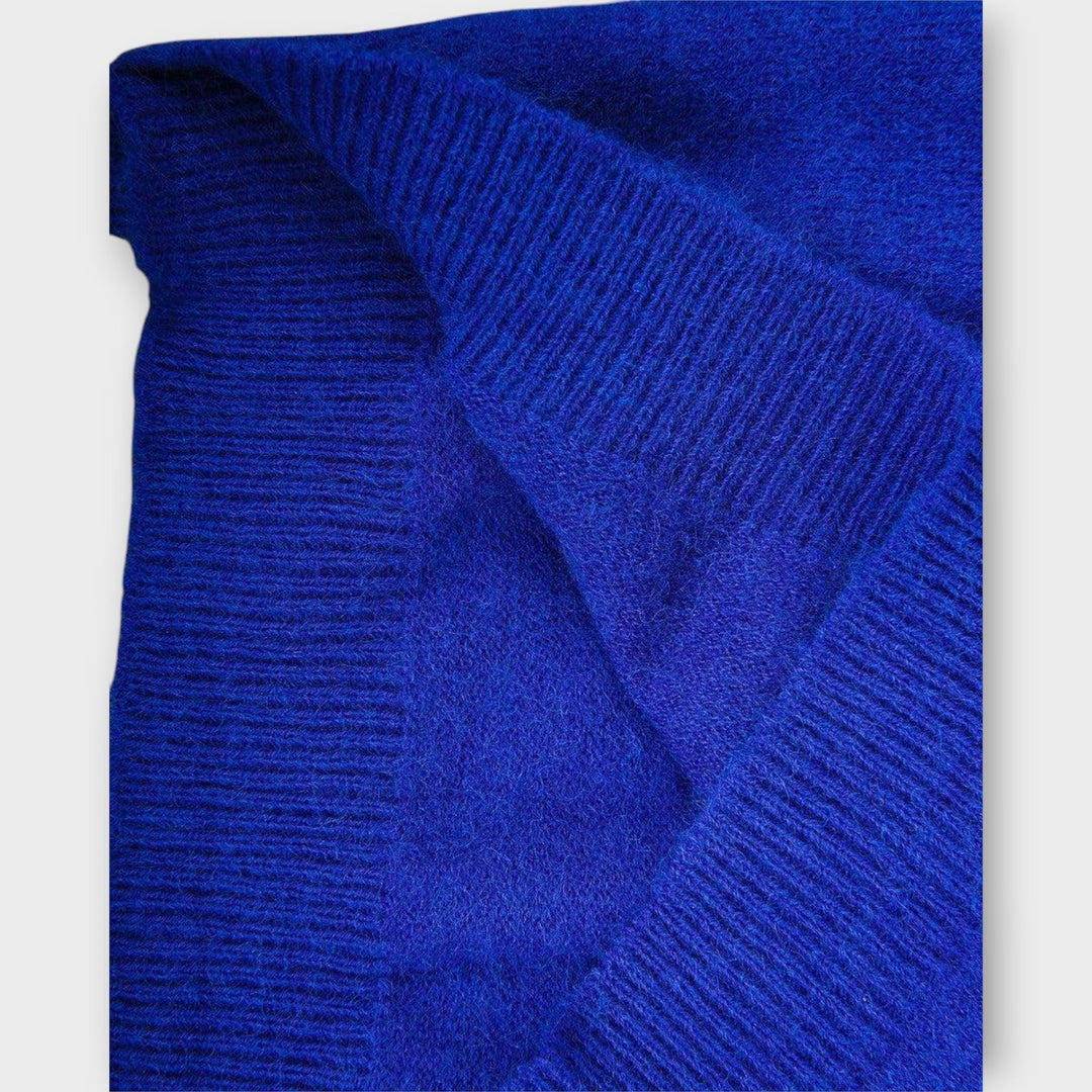 Elina | Classic Knitted Sweater