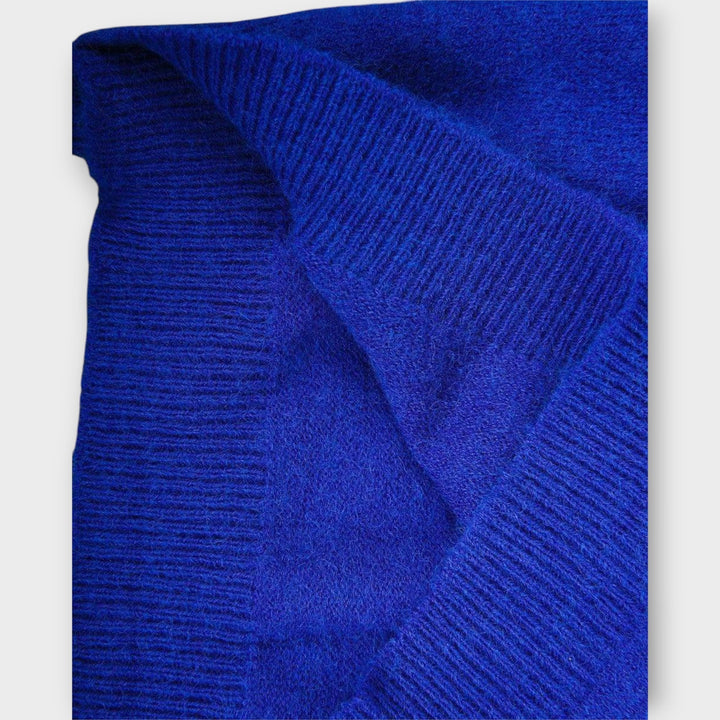 Elina | Classic Knitted Sweater